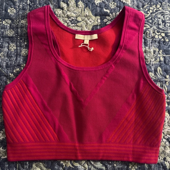 Maje Vibrant Pink Sports Bra
FUCHSIA COLOR - Picture 11 of 12